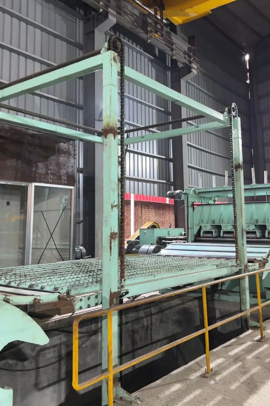 PLC-controlled profile forming line